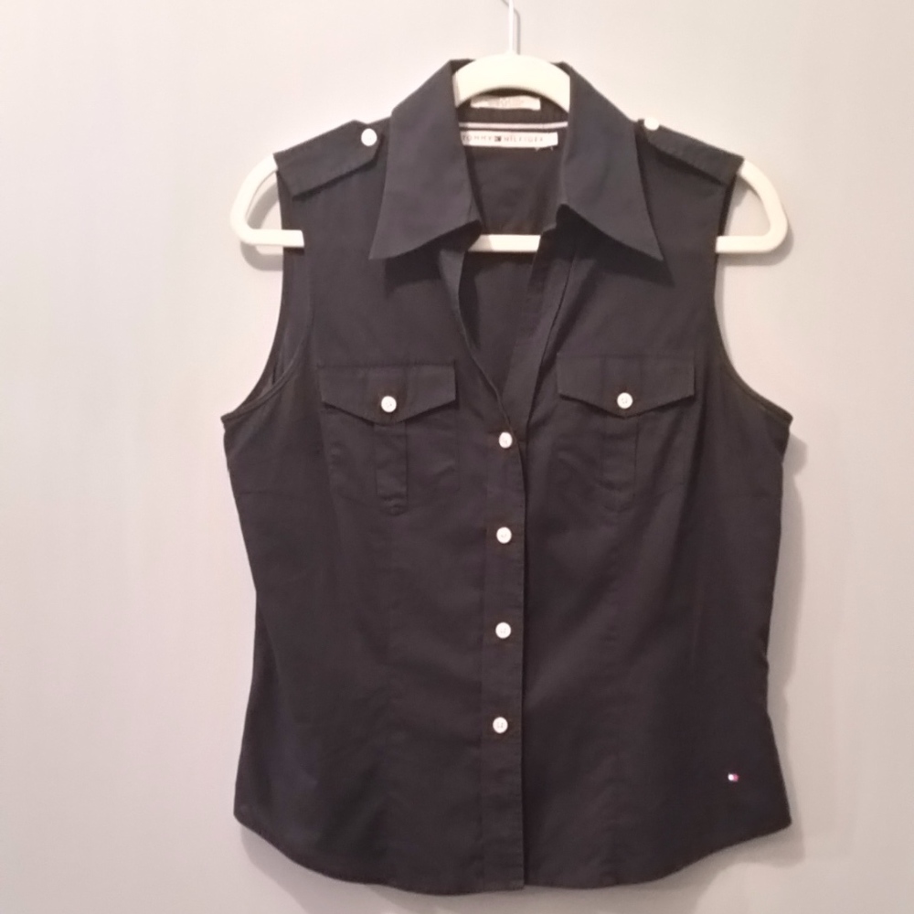 Tommy Hilfiger sleeveless cotton shirt